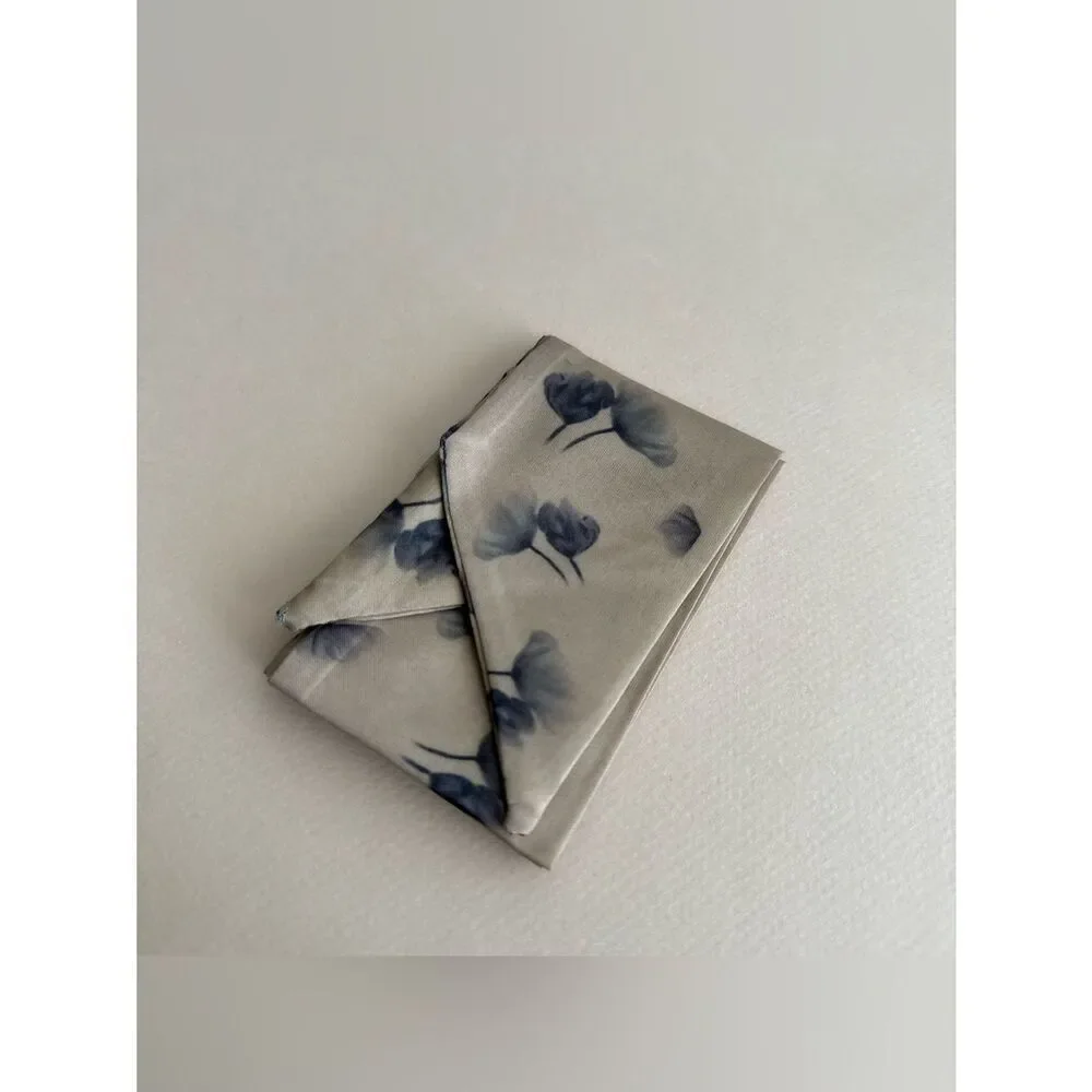 Flower scarf M1617